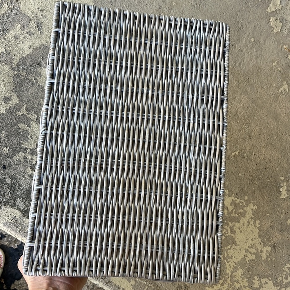 Perfect condition wicker basket - Picture 6 of 10